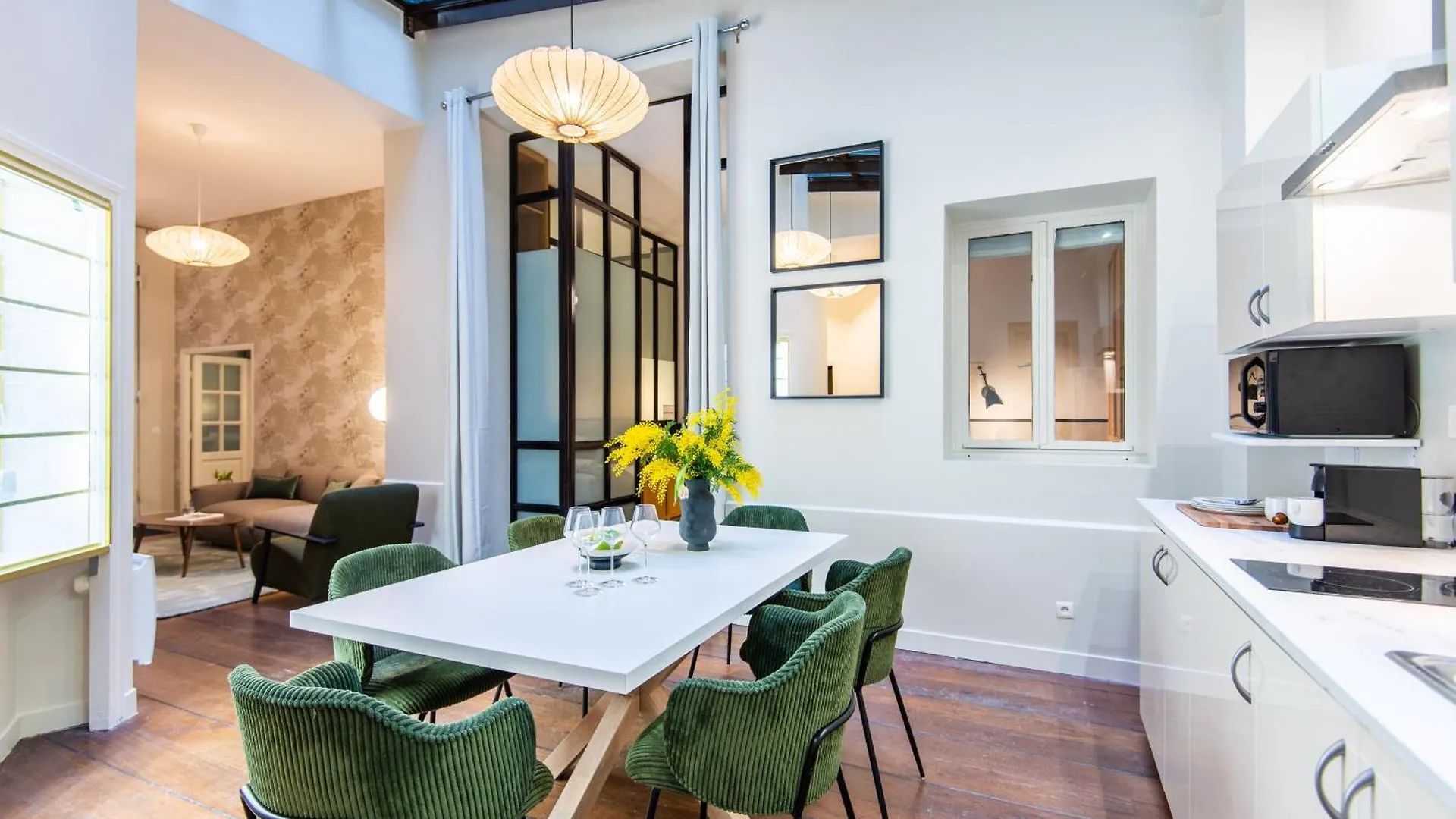 Sweett - Artois Haussman Apartment Paris France