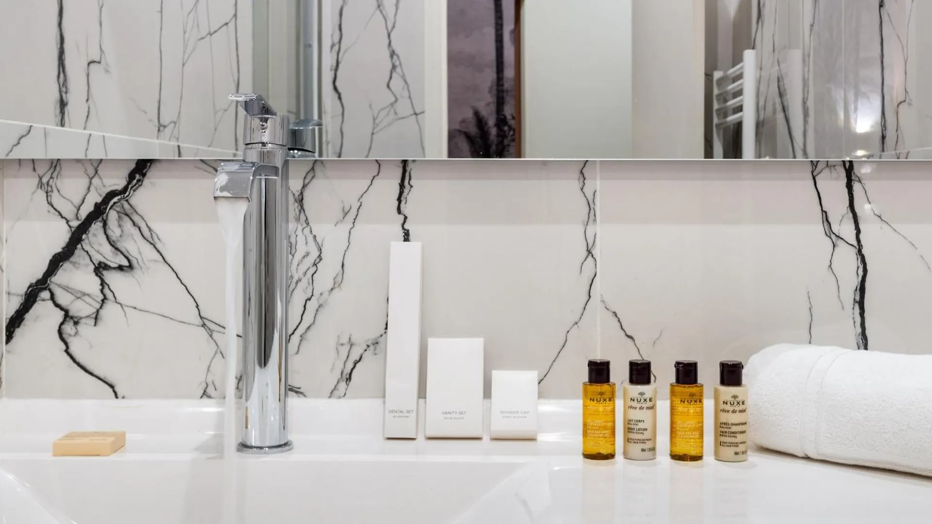 Sweett - Artois Haussman Apartment Paris